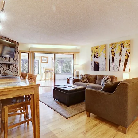 Be108 Bridge End Condo